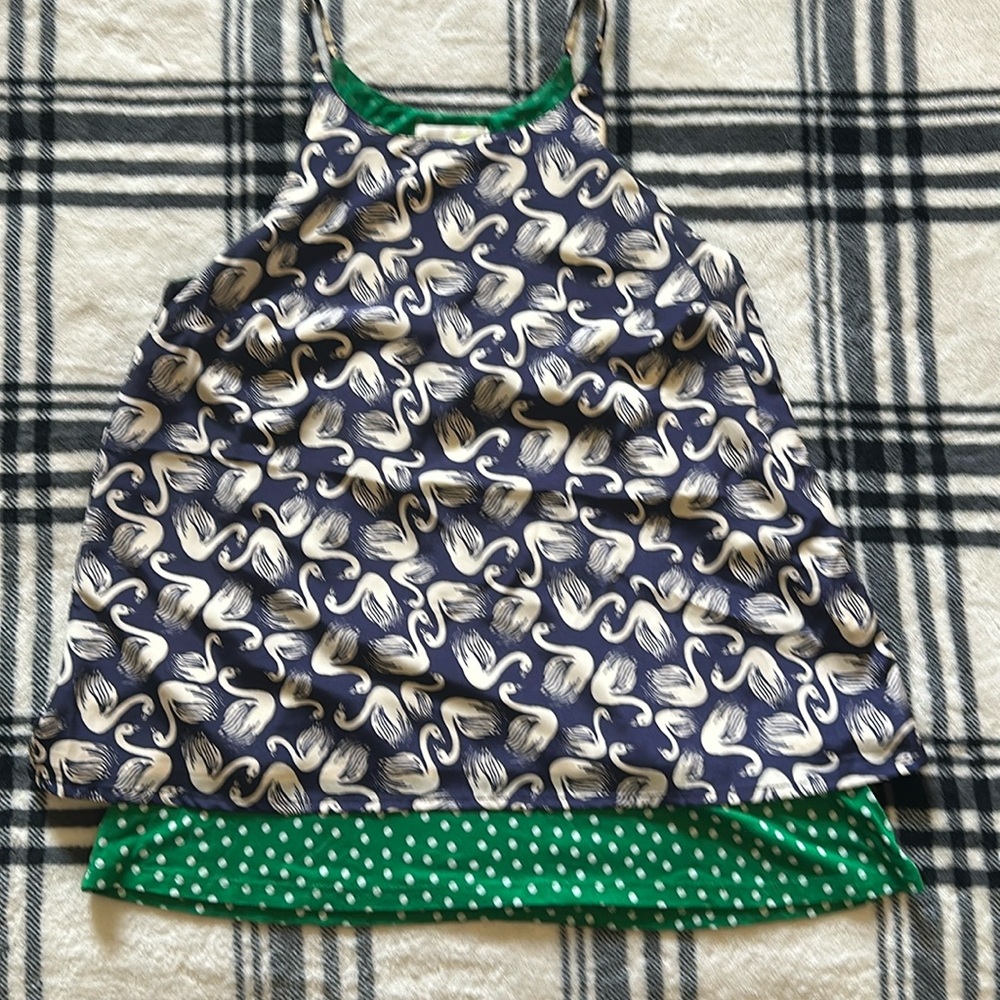 Anthropologie navy green polka dot flamingo flowy tank back slit size xs